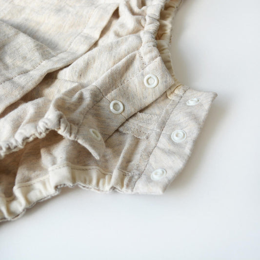 柿渋染め/柔らかニット オーガニック綿 消臭・抗菌 ベビーフリルロンパース